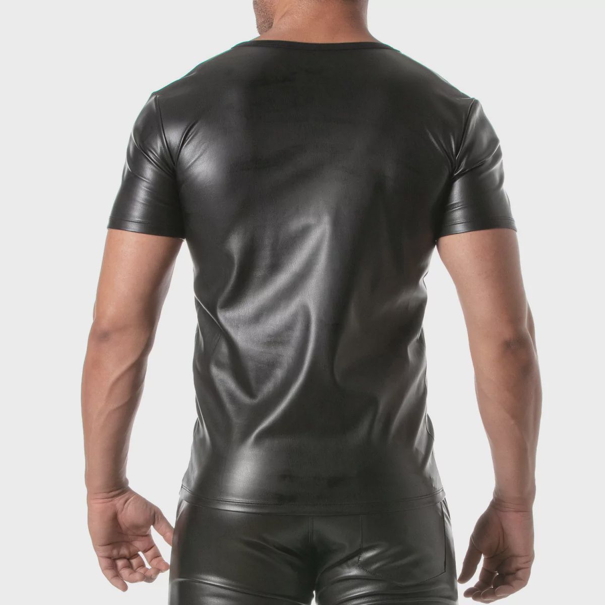 kinky-t-shirt-(1).jpg