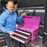 roze-toolbox-in-werkplaats-51101-pink-2-DSC0593 roze.jpg