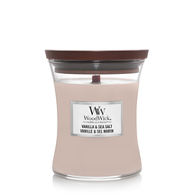 Bougie parfumée WoodWick taille moyenne Vanille &amp; Sel de mer - 11 cm / ø 10 cm