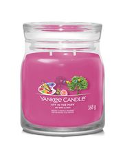 Yankee Candle Geurkaars Medium - met 2 lonten - Art In The Park - 11 cm / ø 9 cm
