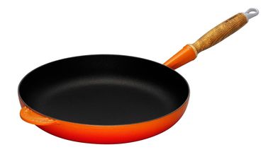 le_creuset_koekenpan_oranje_rood_26_cm.jpg