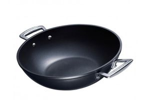 le_creuset_wokpan_28cm