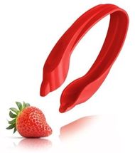 tomorrows_kitchen_aardbeienontkroner1