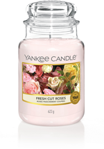 Yankee Candle Geurkaars Large Fresh Cut Roses - 17 cm / ø 11 cm