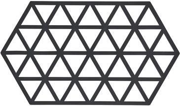 Zone Denmark Pannenonderzetter Triangles - Black - 24 x 14 cm