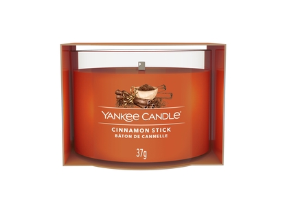 Compra Yankee Candle, bicchiere grande con stecca di cannella all'ingrosso