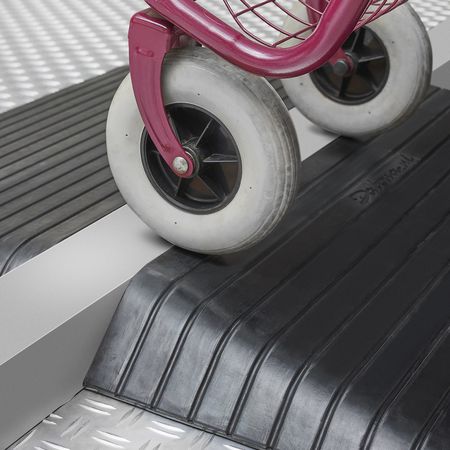 drempelhulp-scootmobiel-rollator-hoogteverschil.jpg
