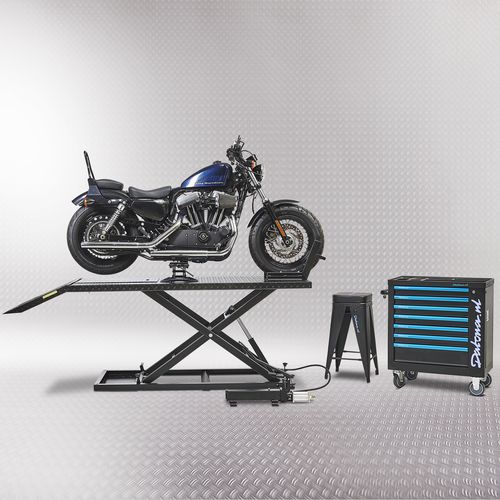 Harley motor op heftafel met minilift zwart