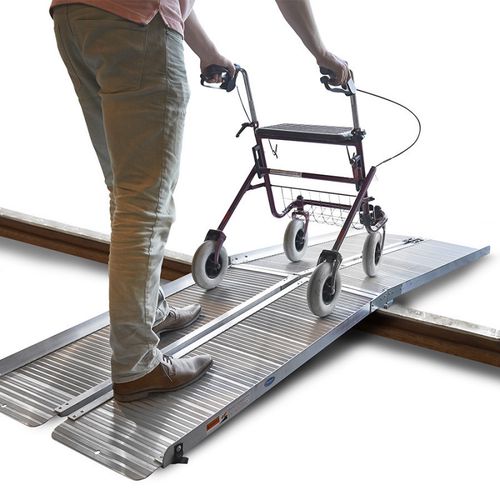 Oprijplaat rolstoel 300 cm opvouwbaar 1