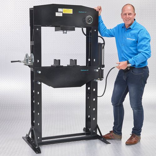 50 tons werkplaatspers pneumatisch