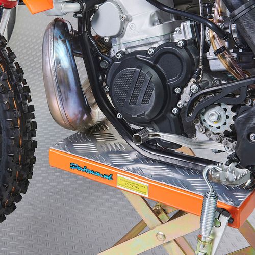 Aluminium bovenplaat op de KTM crosslift