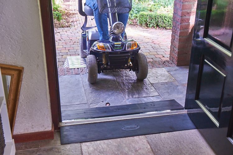 d.opstaphulp-rubber-scootmobiel