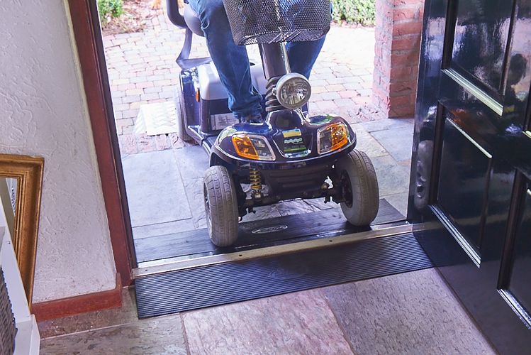 d.rubberen-drempelhulp-scootmobiel