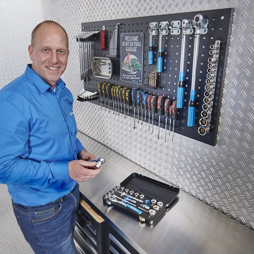 doppendoos bij wandbord