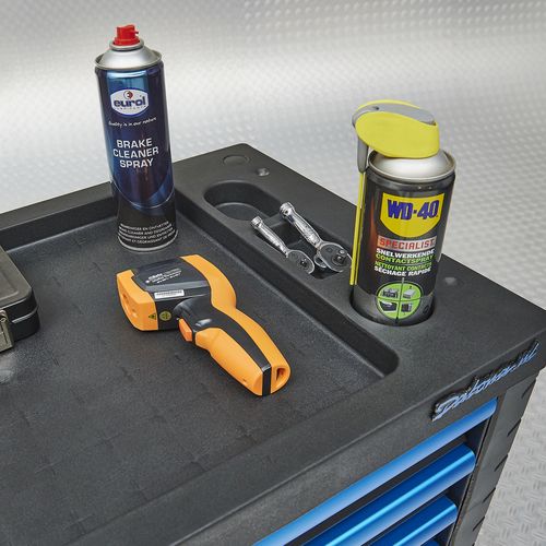gereedschap opslaan in wagen garage