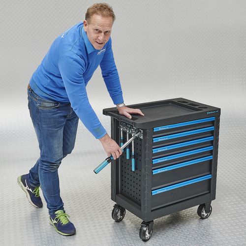 gereedschapswagen met lades en gatenbord