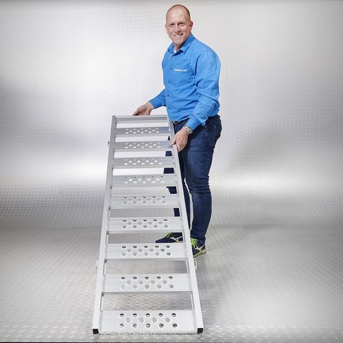 INhaakbare oprijplank 195 cm