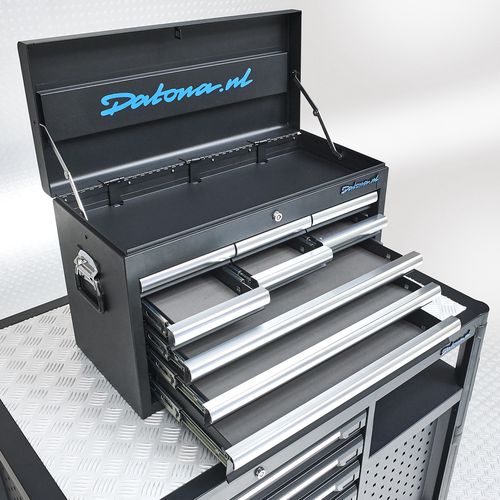 kist-vol-professioneel-gereedschap.jpg