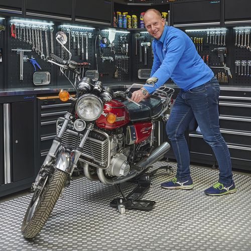 mover onder motor