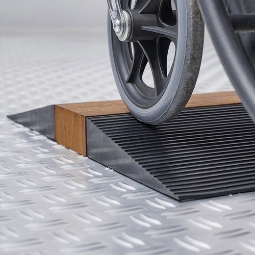 rubberen-rollator-drempelhulp.jpg