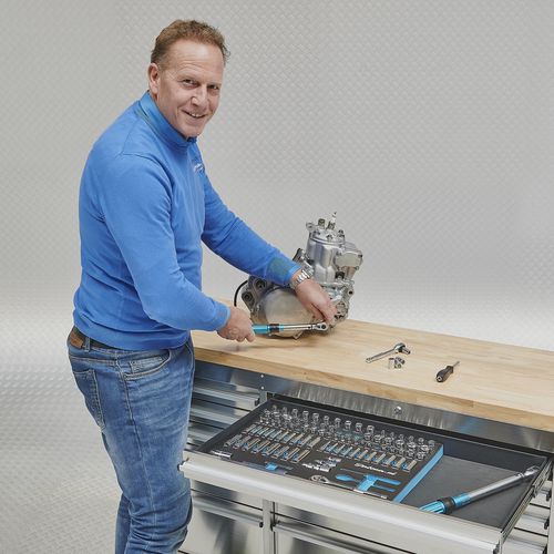 rvs werkbank met eiken werkblad