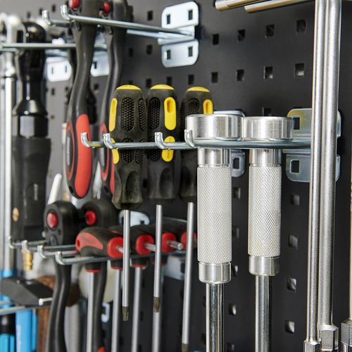 Gereedschap ophangen aan haken