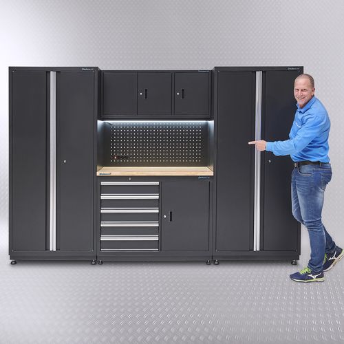 werbank met opbergkasten en lades