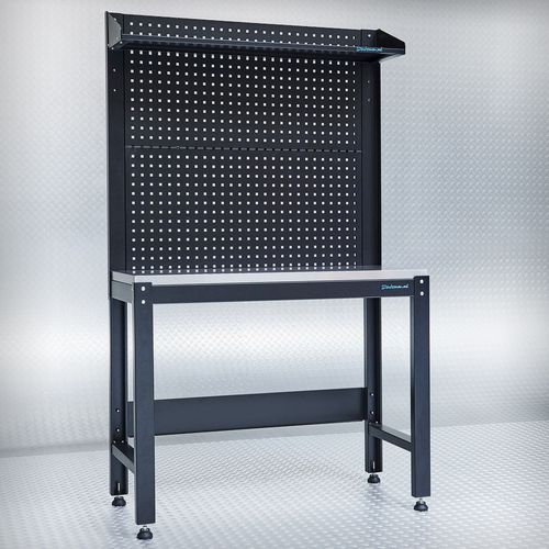 werktafel met rvs werkblad en gatenbord